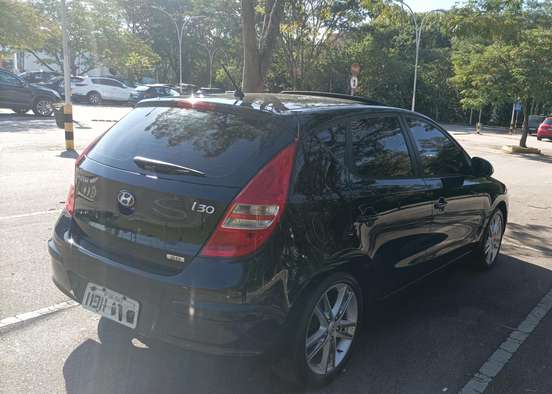 HYUNDAI-I30-2011