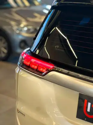 JEEP-COMMANDER-2021