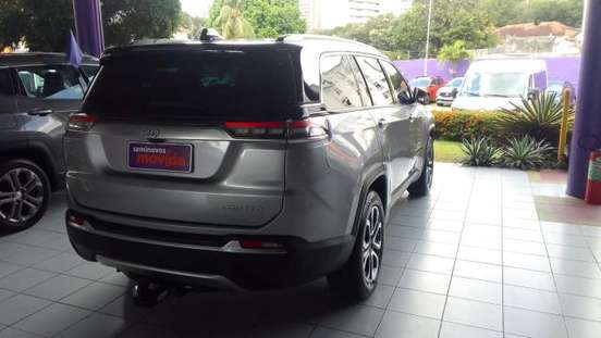 JEEP-COMMANDER-2023