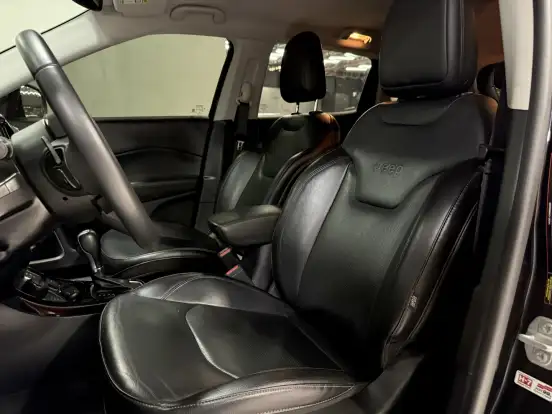 JEEP-COMPASS-2.0 16V DIESEL LIMITED 4X4 AUTOMÁTICO JEEP-COMPASS-2020