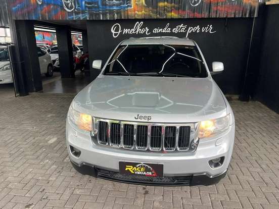 JEEP-GRAND CHEROKEE-2011