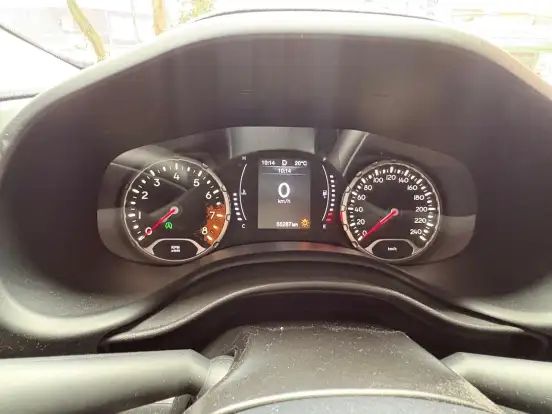 JEEP-RENEGADE-2018