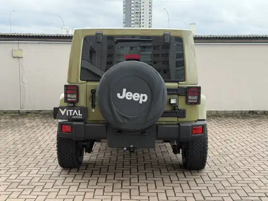 JEEP-WRANGLER-3.6 UNLIMITED SPORT 4X4 V6 GASOLINA 4P AUTOMÁTICO JEEP-WRANGLER-2012