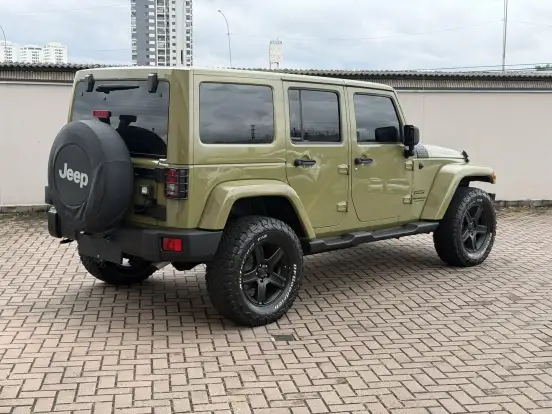 JEEP-WRANGLER-3.6 UNLIMITED SPORT 4X4 V6 GASOLINA 4P AUTOMÁTICO JEEP-WRANGLER-2012