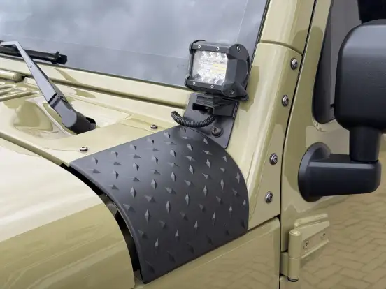JEEP-WRANGLER-2012