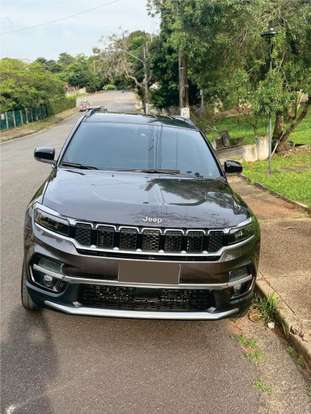 JEEP-COMMANDER-2021