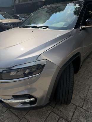 JEEP-COMMANDER-2022