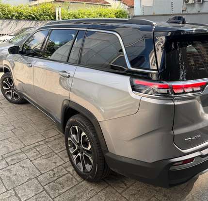 JEEP-COMMANDER-2022