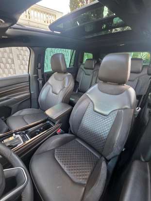 JEEP-COMMANDER-2022