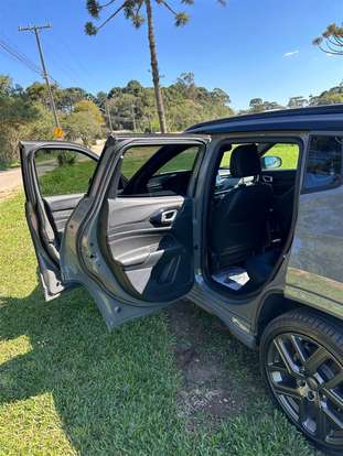JEEP-COMPASS-2024