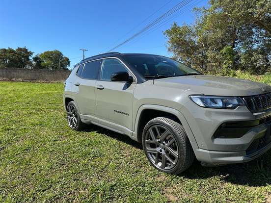 JEEP-COMPASS-2024