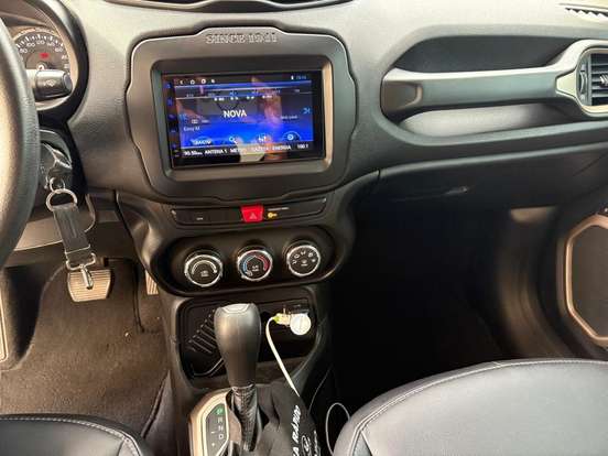 JEEP-RENEGADE-2018