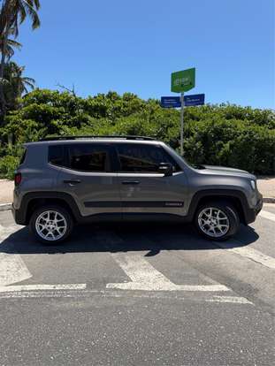 JEEP-RENEGADE-2021