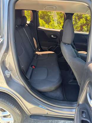 JEEP-RENEGADE-2021