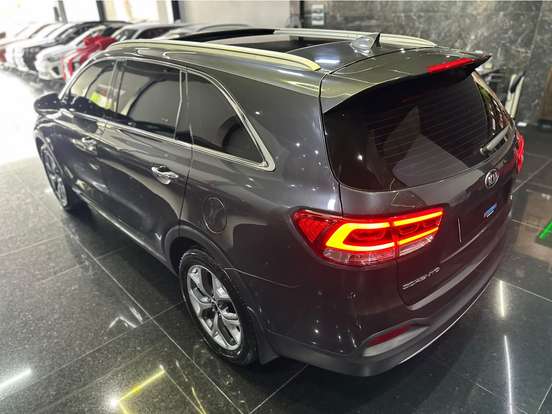 KIA-SORENTO-2016