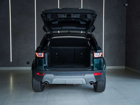 LAND ROVER-RANGE ROVER EVOQUE-2.0 SE 4WD 16V GASOLINA 4P AUTOMÁTICO LAND ROVER-RANGE ROVER EVOQUE-2017