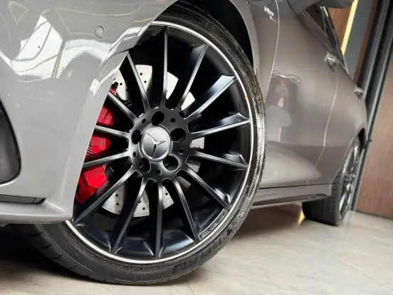 MERCEDES-BENZ-CLA 35 AMG-2021