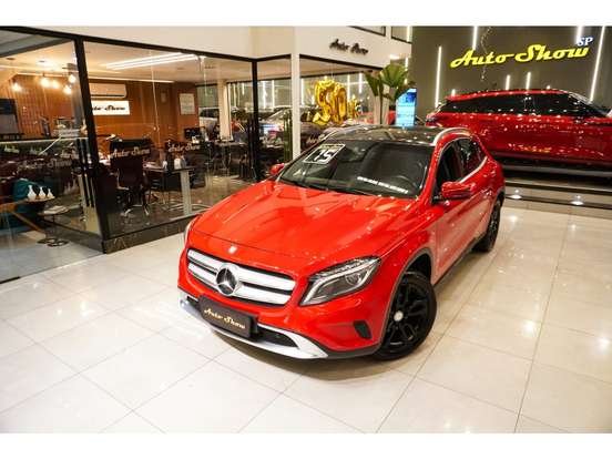 MERCEDES-BENZ-GLA 200-1.6 CGI ADVANCE 16V TURBO GASOLINA 4P AUTOMÁTICO MERCEDES-BENZ-GLA 200-2015
