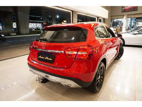 MERCEDES-BENZ-GLA 200-1.6 CGI ADVANCE 16V TURBO GASOLINA 4P AUTOMÁTICO MERCEDES-BENZ-GLA 200-2015