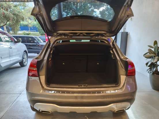MERCEDES-BENZ-GLA 200-1.6 CGI FLEX ADVANCE 7G-DCT MERCEDES-BENZ-GLA 200-2018