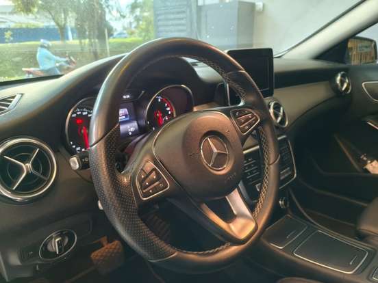 MERCEDES-BENZ-GLA 200-1.6 CGI FLEX ADVANCE 7G-DCT MERCEDES-BENZ-GLA 200-2018
