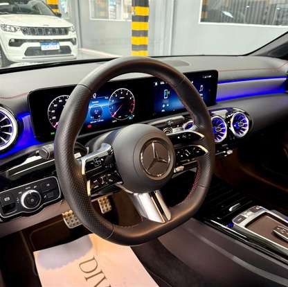 MERCEDES-BENZ-CLA 200-2025
