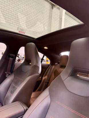 MERCEDES-BENZ-CLA 200-2025