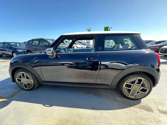 MINI-COOPER-2021