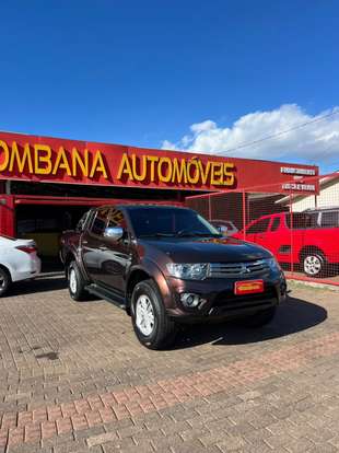 MITSUBISHI-L200 TRITON-3.2 HPE 4X4 CD 16V TURBO INTERCOOLER DIESEL 4P AUTOMÁTICO MITSUBISHI-L200 TRITON-2015