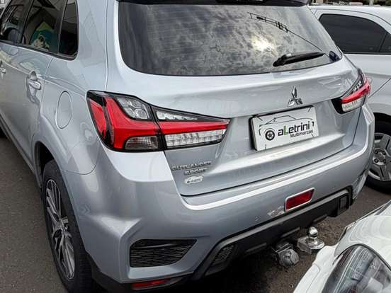 MITSUBISHI-OUTLANDER SPORT-2.0 MIVEC FLEX HPE AUTOMÁTICO MITSUBISHI-OUTLANDER SPORT-2020