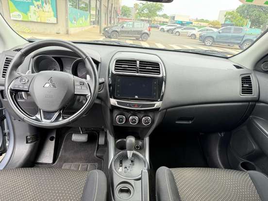 MITSUBISHI-OUTLANDER SPORT-2020