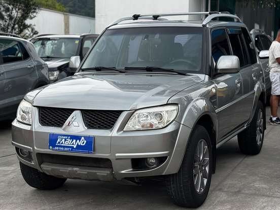 MITSUBISHI-PAJERO TR4-2.0 4X2 16V 140CV FLEX 4P MANUAL MITSUBISHI-PAJERO TR4-2012
