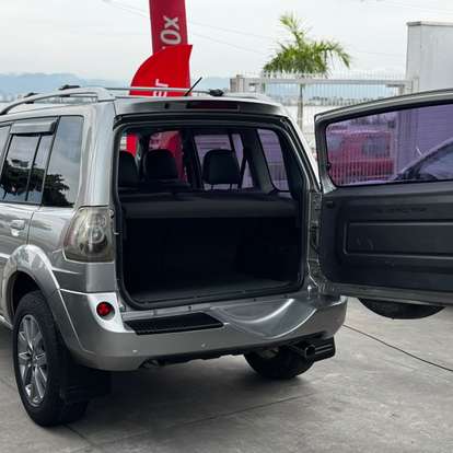 MITSUBISHI-PAJERO TR4-2012