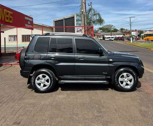 MITSUBISHI-PAJERO TR4-2009