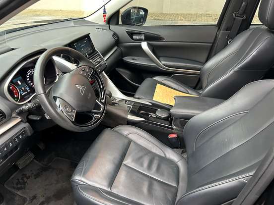 MITSUBISHI-ECLIPSE CROSS-1.5 MIVEC TURBO GASOLINA HPE-S SPORT CVT MITSUBISHI-ECLIPSE CROSS-2024
