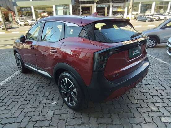 NISSAN-KICKS-2025