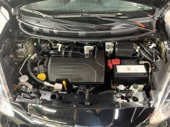 NISSAN-MARCH-2014