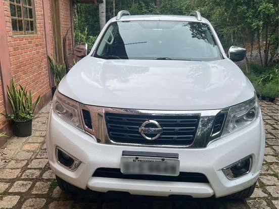 NISSAN-FRONTIER-2.3 16V TURBO DIESEL LE CD 4X4 AUTOMÁTICO NISSAN-FRONTIER-2017