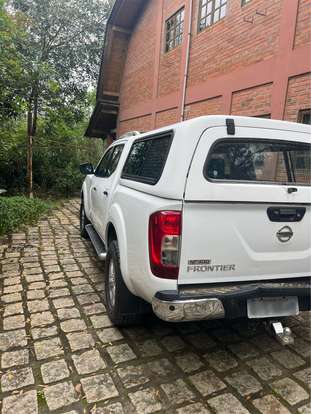 NISSAN-FRONTIER-2017