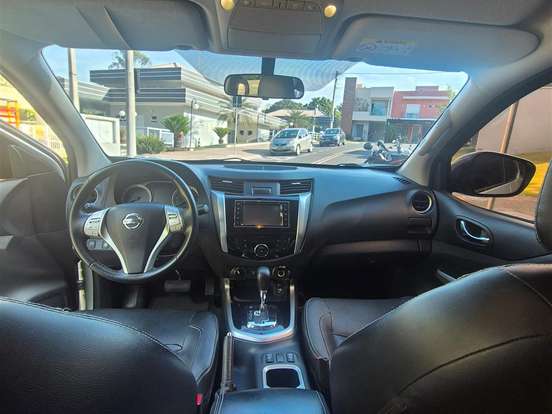 NISSAN-FRONTIER-2.3 16V TURBO DIESEL LE CD 4X4 AUTOMÁTICO NISSAN-FRONTIER-2017