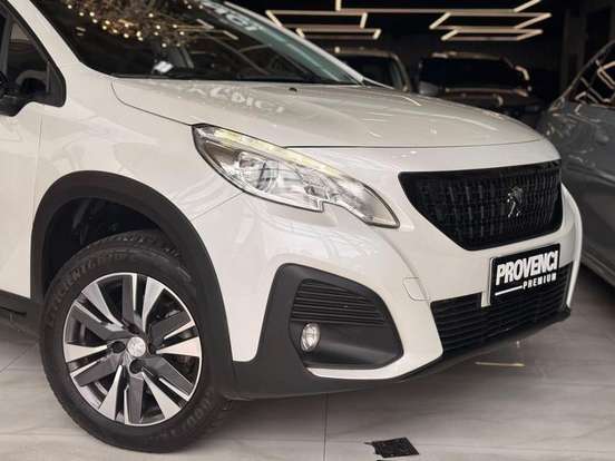 PEUGEOT-2008-2021
