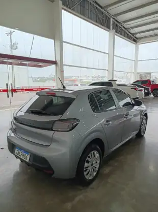 PEUGEOT-208-2024