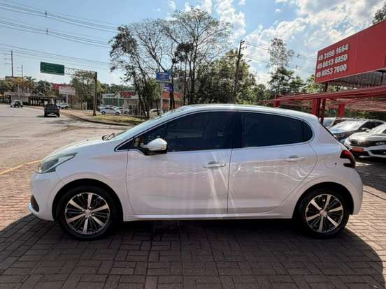 PEUGEOT-208-1.6 GRIFFE 16V FLEX 4P AUTOMÁTICO PEUGEOT-208-2016