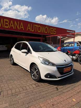 PEUGEOT-208-2016