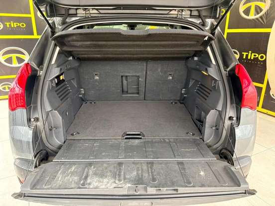 PEUGEOT-3008-2010
