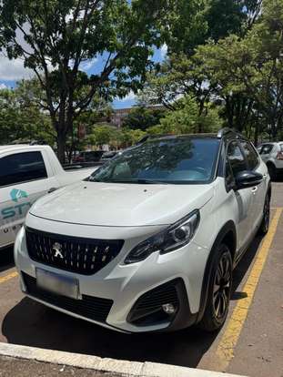 PEUGEOT-2008-2023