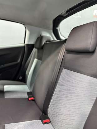 PEUGEOT-208-2013