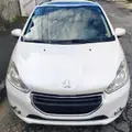PEUGEOT 208 1.5 ALLURE 8V FLEX 4P MANUAL PEUGEOT 208 1.5 ALLURE 8V FLEX 4P MANUAL