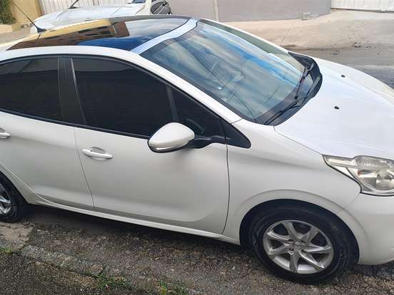PEUGEOT-208-1.5 ALLURE 8V FLEX 4P MANUAL PEUGEOT-208-2014