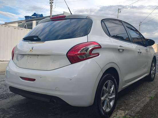 PEUGEOT-208-1.5 ALLURE 8V FLEX 4P MANUAL PEUGEOT-208-2014